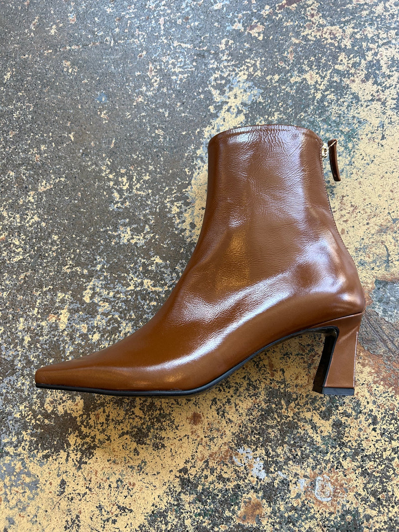 Slim Lined Ankle Boot - Brown