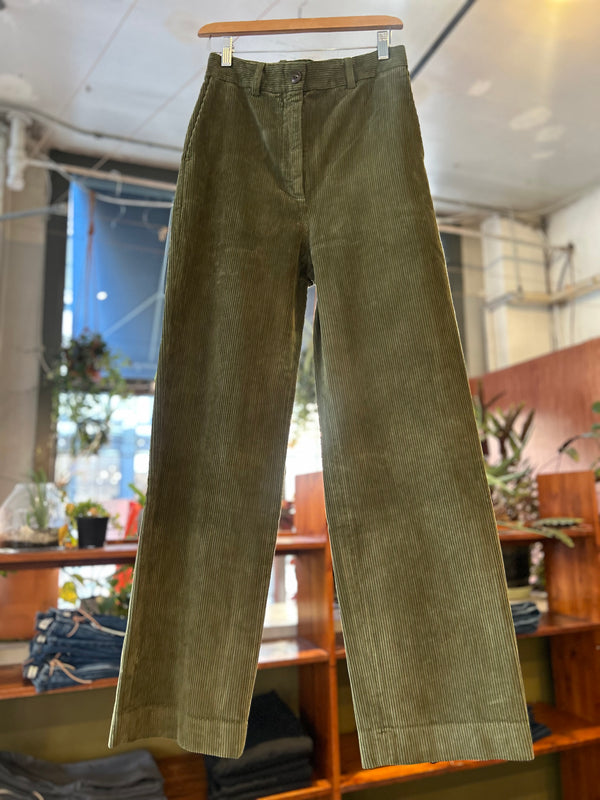 Smokey Cord Pant