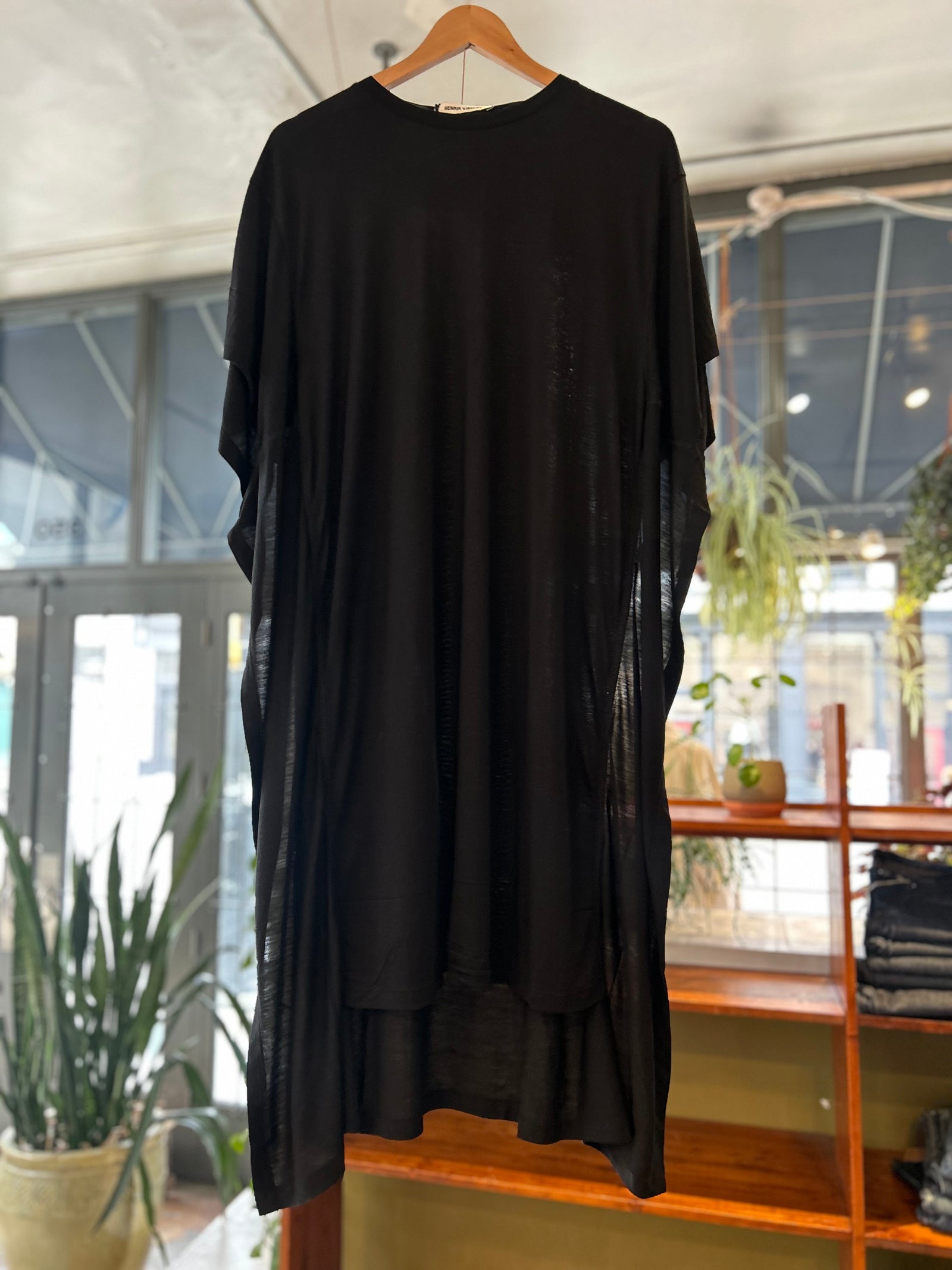 Knuckle Long Tee - Black – The Block Vancouver
