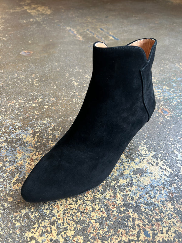 Saga Zip Boot