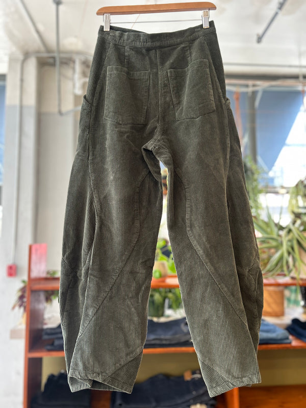 Digi Corduroy Pant