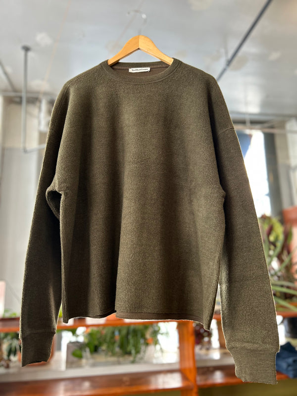 Women’s Studio Sweatshirt