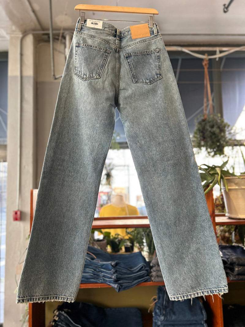 Bec Jean- Shell Vintage – The Block Vancouver