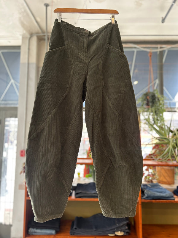 Digi Corduroy Pant