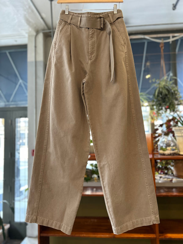 Gaby Pant