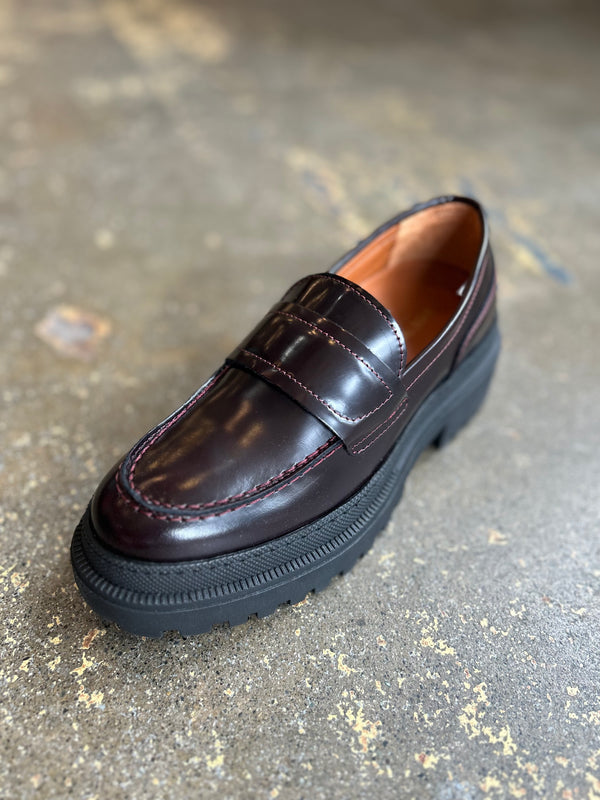 Iona Loafer - Bordeaux