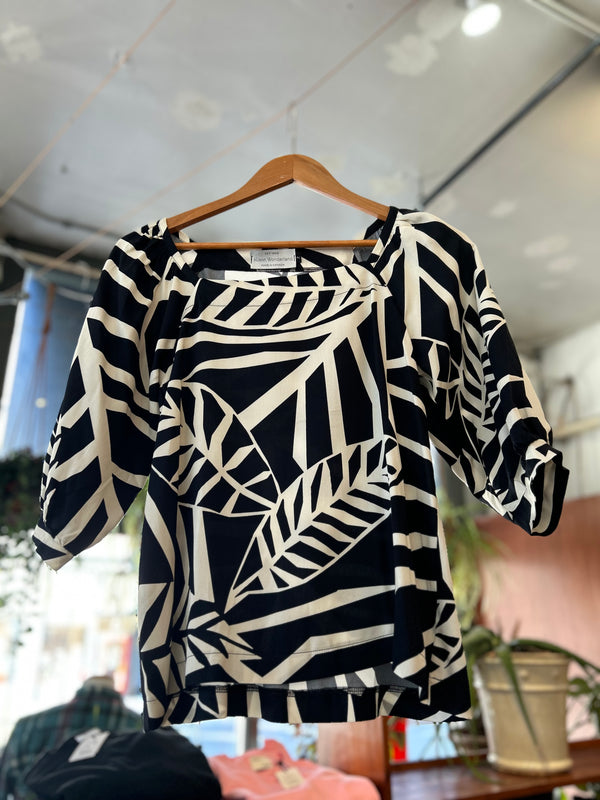 Theda Blouse