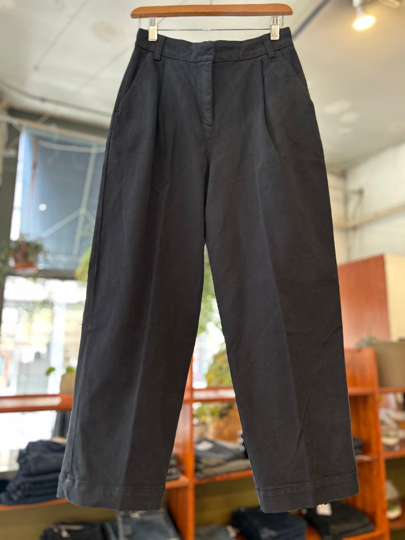 Market Trouser - Black Earth