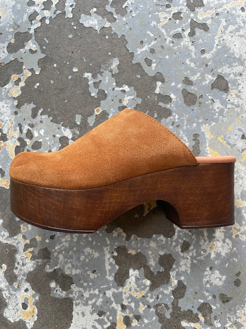 Dixie Clog - Tan