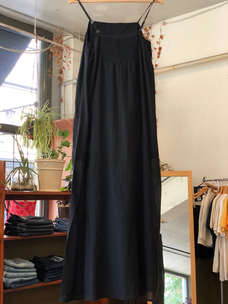 Vikilino Midi Dress