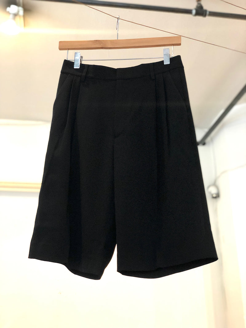 Relaxed Tailored Short