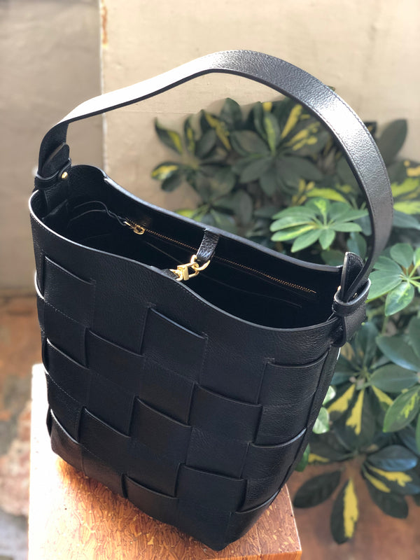 Woven Leather Bucket Shoulder Bag - Black